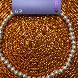 CLAIRES Faux Pearl Necklace